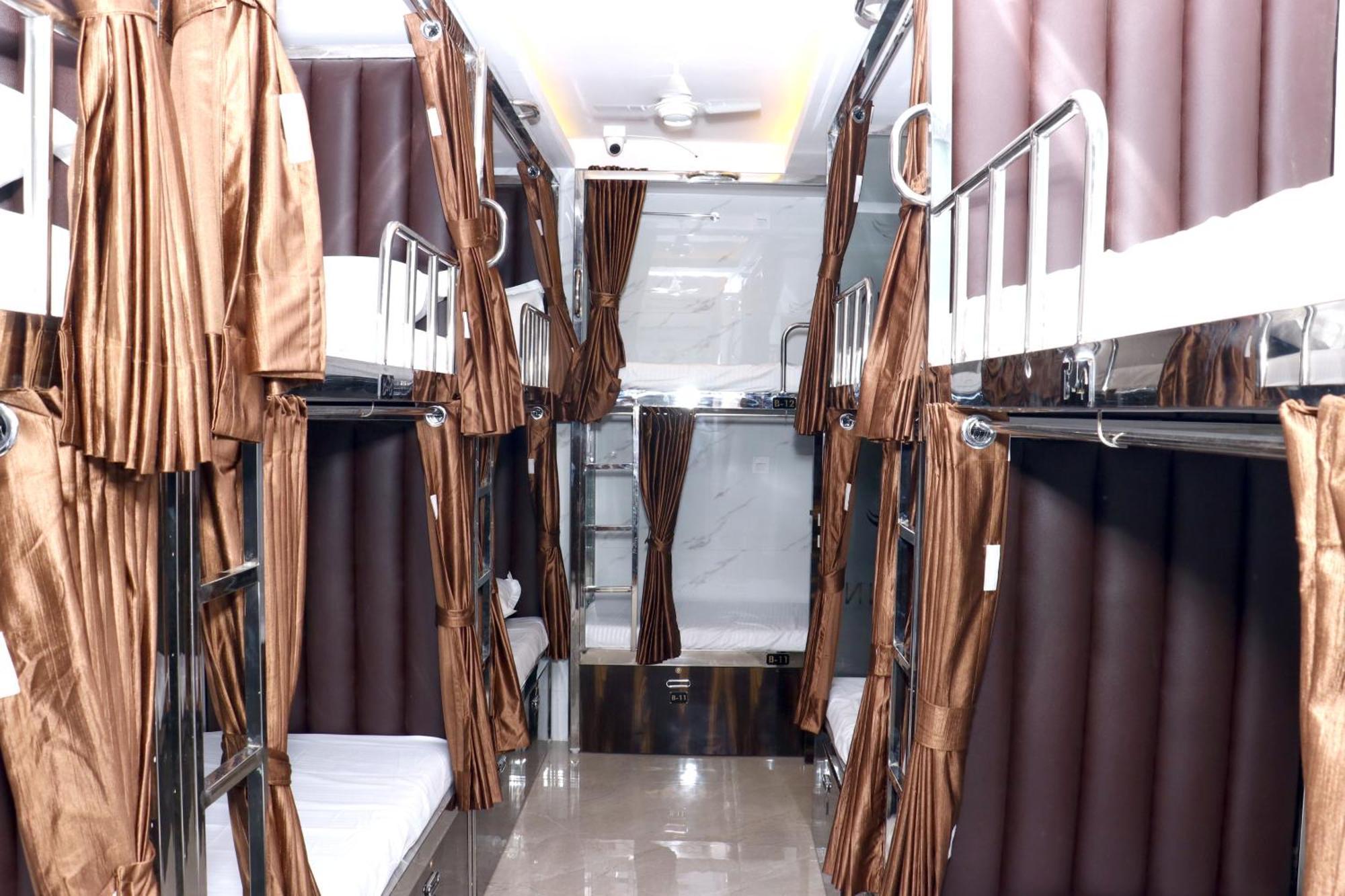 Hotel Comfy Inn Bombaim Exterior foto
